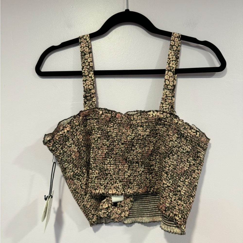 NWT Japra‎ floral tank top with scrunchie - Picture 3 of 4